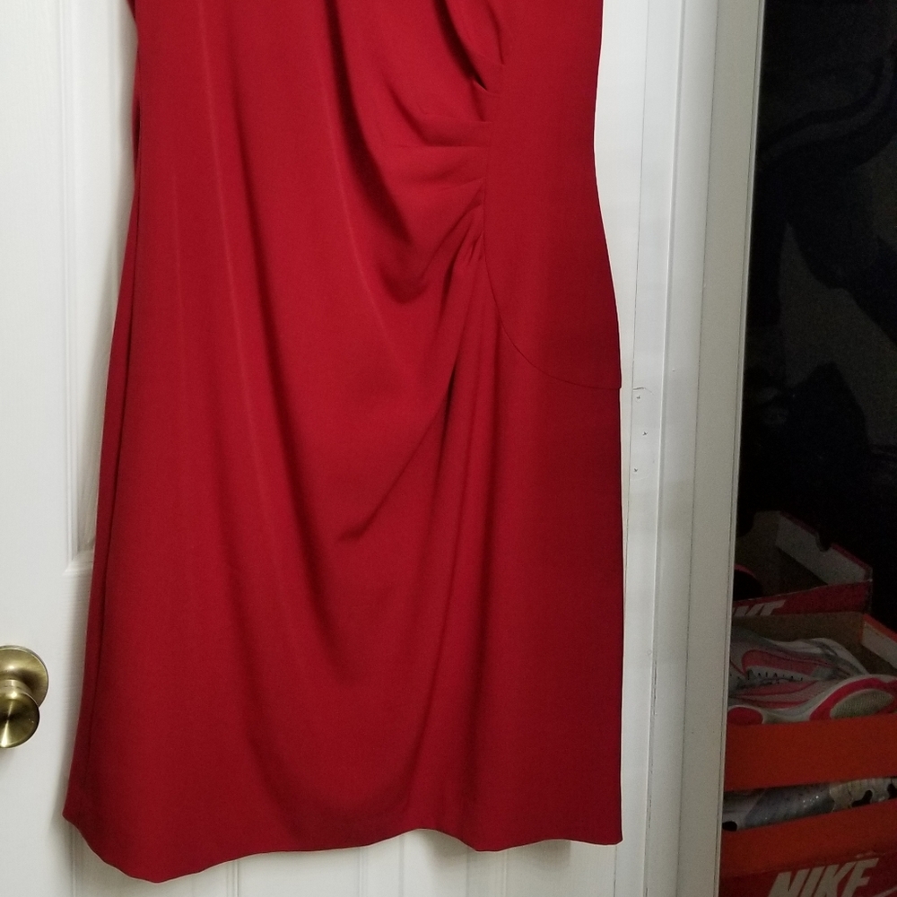 Red Dress - Picture 2 of 6